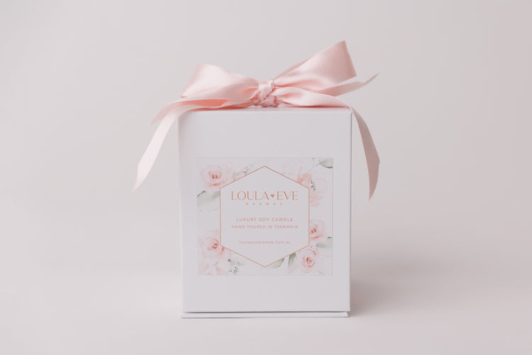 Loula-Eve 450g Candle - Signature Fragrances