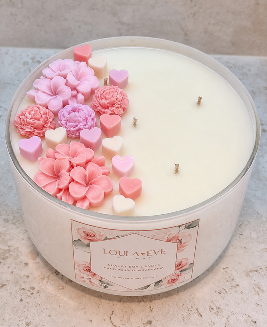 The Statement Candle – 1.7kg
