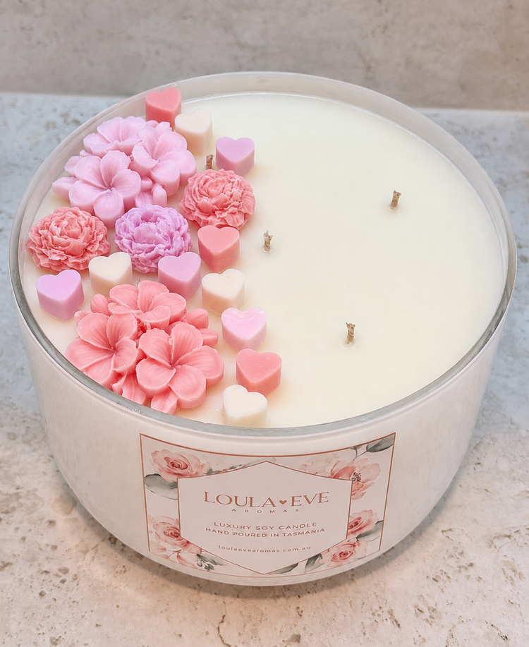 The Statement Candle – 1.7kg